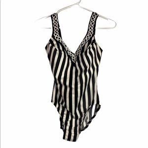 Vintage wonder suit black white stripes size 8